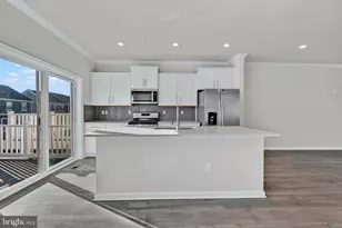 5021 Silver Oak Dr, Rosedale, MD 21237 - Photo 10