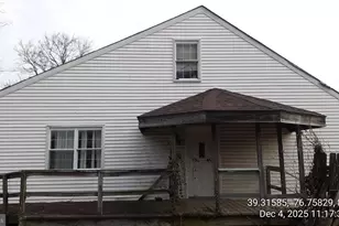 7104 Iverson Ct, Windsor Mill, MD 21244 - Photo 6