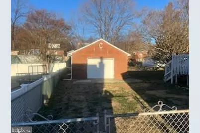 7404 Poplar Avenue, Baltimore, MD 21224 - Photo 2