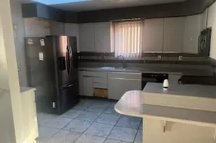 7404 Poplar Ave, Baltimore, MD 21224 - Photo 8