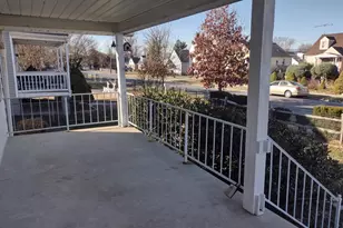 7607 Park Dr, Parkville, MD 21234 - Photo 4