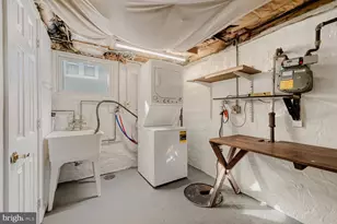 7607 Park Dr, Parkville, MD 21234 - Photo 32