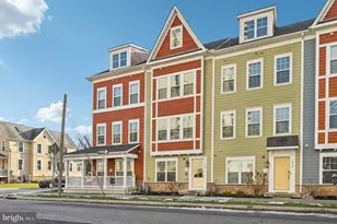 220 E Pennsylvania Ave, Towson, MD 21286 - Photo 2