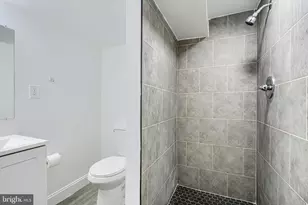 165 Hampshire, Essex, MD 21221 - Photo 32