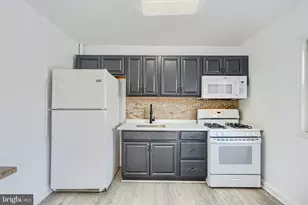 165 Hampshire, Essex, MD 21221 - Photo 10