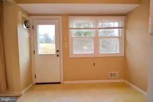 3 Bromwell Ct, Cockeysville, MD 21030 - Photo 8