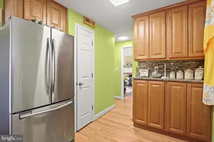 3730 Oak Ave, Baltimore, MD 21207 - Photo 12