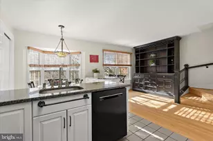 8120 Derby Ln, Owings Mills, MD 21117 - Photo 18