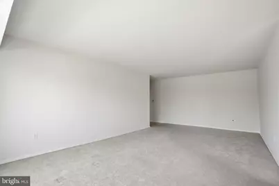 7 Slade Avenue #414, Baltimore, MD 21208 - Photo 6