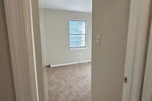 9637 Axehead Ct, Randallstown, MD 21133 - Photo 8