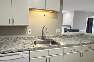 2 Fallen Tree Ct, Baltimore, MD 21227 - Photo 8