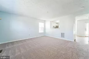 11 Gemstone Ct, Baltimore, MD 21244 - Photo 4