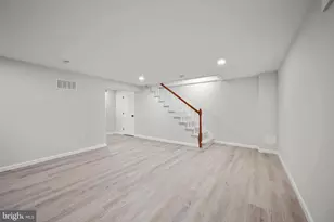 323 Stratford Rd, Baltimore, MD 21228 - Photo 24