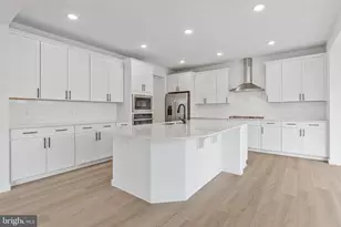 905 Honeyflower Dr, Reisterstown, MD 21136 - Photo 18