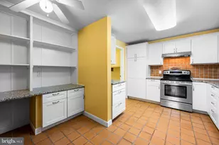 1 Slade Ave, Baltimore, MD 21208 - Photo 8