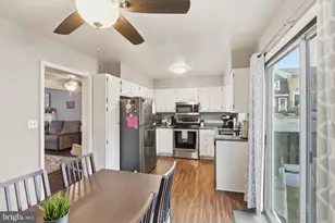 5729 Richardson Mews Square, Arbutus, MD 21227 - Photo 6