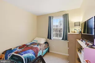 5729 Richardson Mews Square, Arbutus, MD 21227 - Photo 12