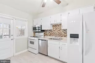 8619 Oak Rd, Baltimore, MD 21234 - Photo 6