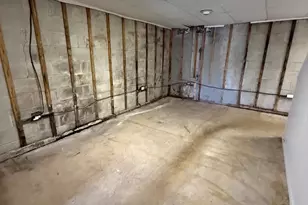 25 Arwell Ct, Baltimore, MD 21236 - Photo 14