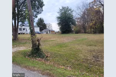 135 Riverside Road, Baltimore, MD 21221 - Photo 1