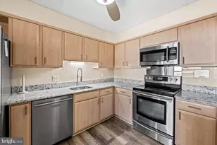 205 E Joppa Rd, Towson, MD 21286 - Photo 16