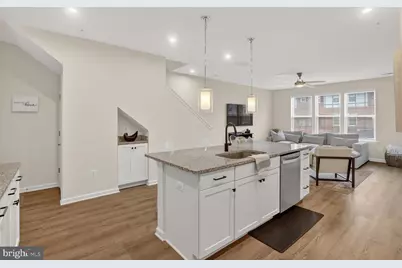 9427 James Macgowan Lane #443, Owings Mills, MD 21117 - Photo 4