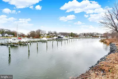 572 Hopkins Landing #572, Baltimore, MD 21221 - Photo 32