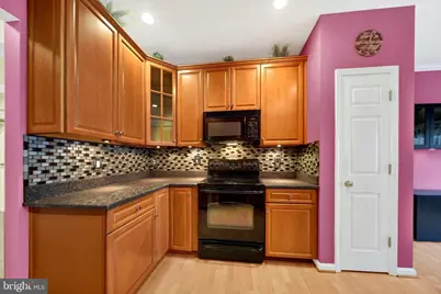 572 Hopkins Landing #572, Baltimore, MD 21221 - Photo 10