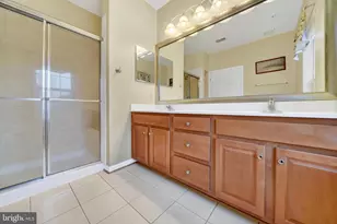 572 Hopkins Landing, Baltimore, MD 21221 - Photo 8