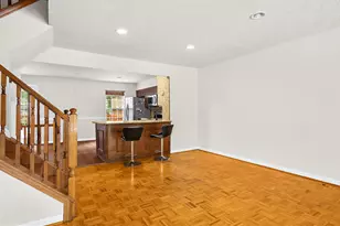 2009 Heritage Dr, Baltimore, MD 21209 - Photo 8