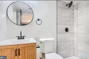 4504 Scotts Level Ct, Baltimore, MD 21208 - Photo 2