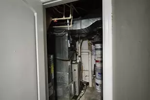 7428 Poplar Ave, Baltimore, MD 21224 - Photo 4