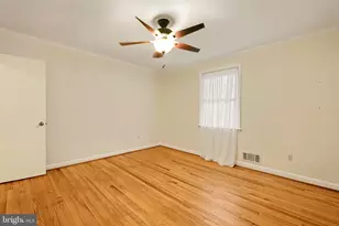 8224 Laurel Dr, Parkville, MD 21234 - Photo 18