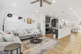 2439 Woodlands Rd, Baltimore, MD 21244 - Photo 10