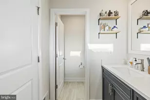 2439 Woodlands Rd, Baltimore, MD 21244 - Photo 20