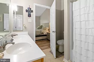 4516 Donatello Square, Owings Mills, MD 21117 - Photo 16