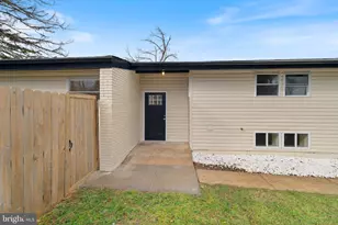 4761 Bonnie Brae Rd, Pikesville, MD 21208 - Photo 2