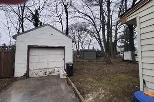 2029 Norhurst Way S, Catonsville, MD 21228 - Photo 6