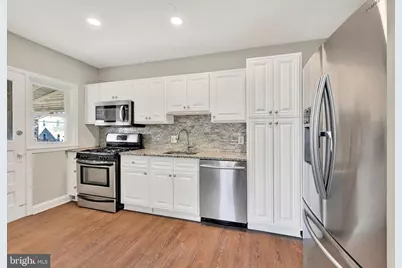 54 Wiltshire Road, Essex, MD 21221 - Photo 8