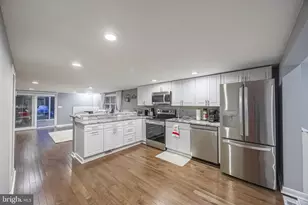1920 Poplar Rd, Essex, MD 21221 - Photo 8