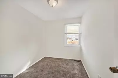 4436 Annapolis Road, Halethorpe, MD 21227 - Photo 18