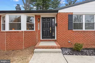 8203 Andes Ct, Baltimore, MD 21208 - Photo 2