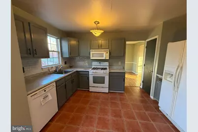 9404 Horn Avenue, Baltimore, MD 21236 - Photo 16