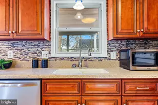 221 Antietam Rd, Essex, MD 21221 - Photo 10