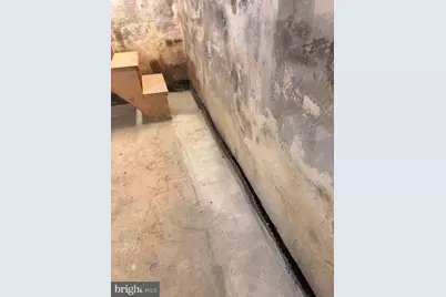 8323 Bear Creek Drive, Baltimore, MD 21222 - Photo 50