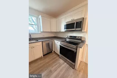 8323 Bear Creek Drive, Baltimore, MD 21222 - Photo 16