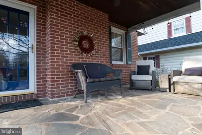 425 Woodbine Avenue, Towson, MD 21204 - Photo 2