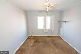 2038 Larkhall Rd, Dundalk, MD 21222 - Photo 14