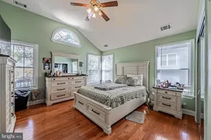 2404 Poplar Dr, Baltimore, MD 21207 - Photo 14