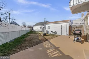 2408 Woodridge Rd, Sparrows Point, MD 21219 - Photo 30